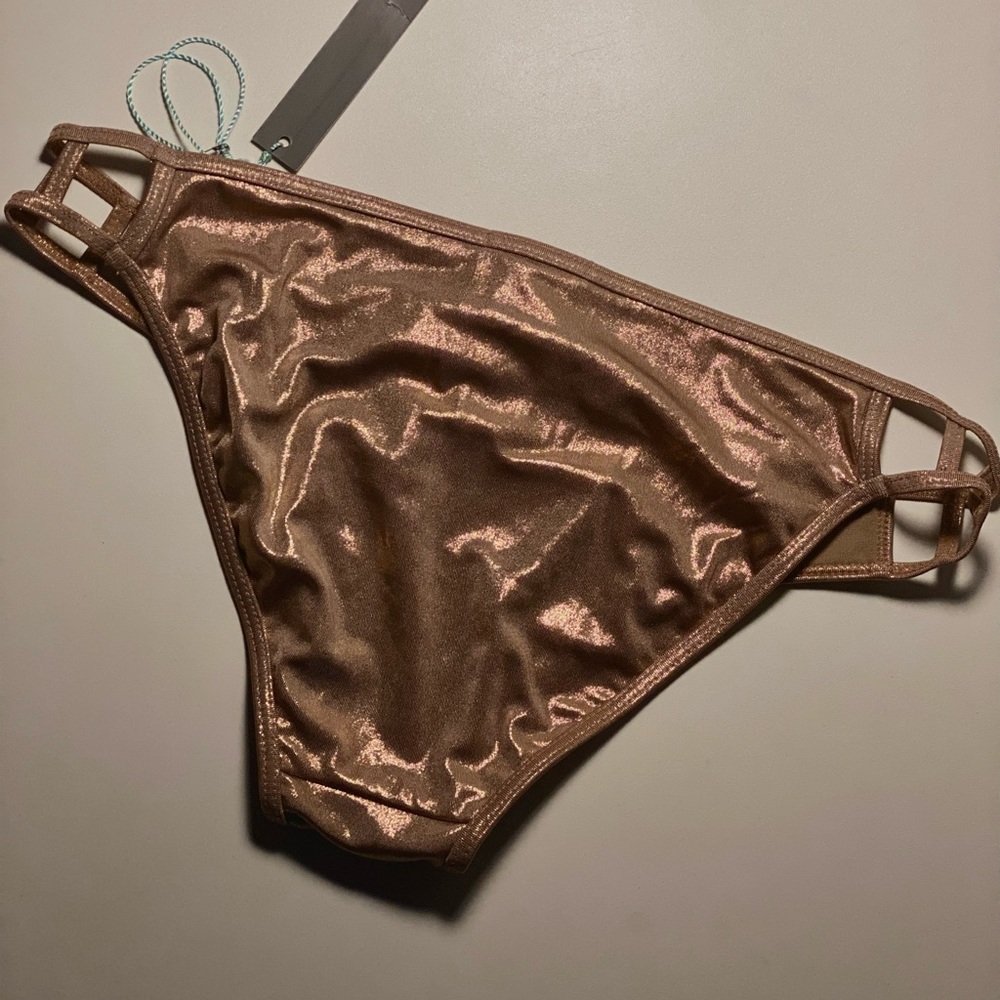 Kendall & Kylie PAC Sun bronze Shimmery Bikini bottom size medium NWT - Picture 5 of 10